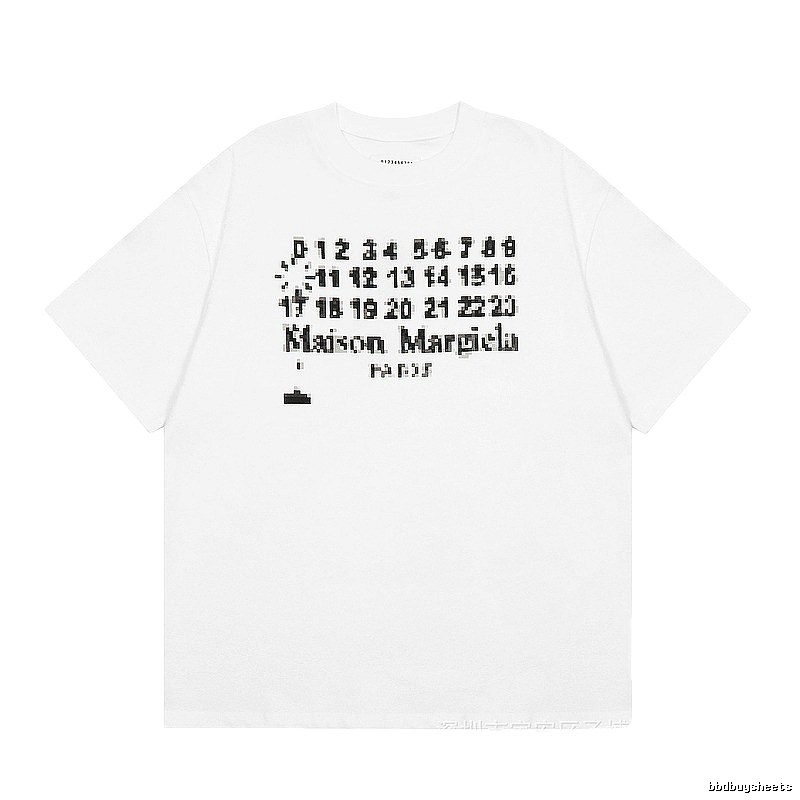 Maison Margiela Pixel Streetwear White Short-sleeve T-shirt