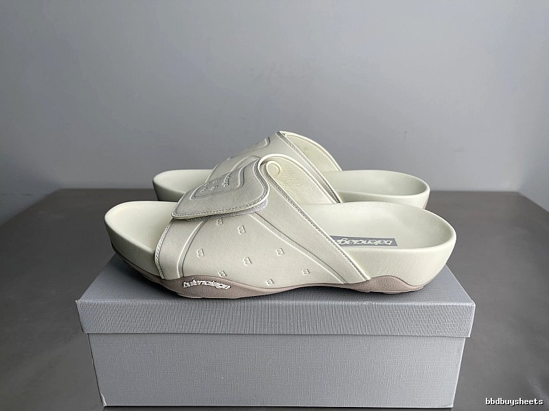 Balenciaga Trendy Style Off-white Platform Slippers