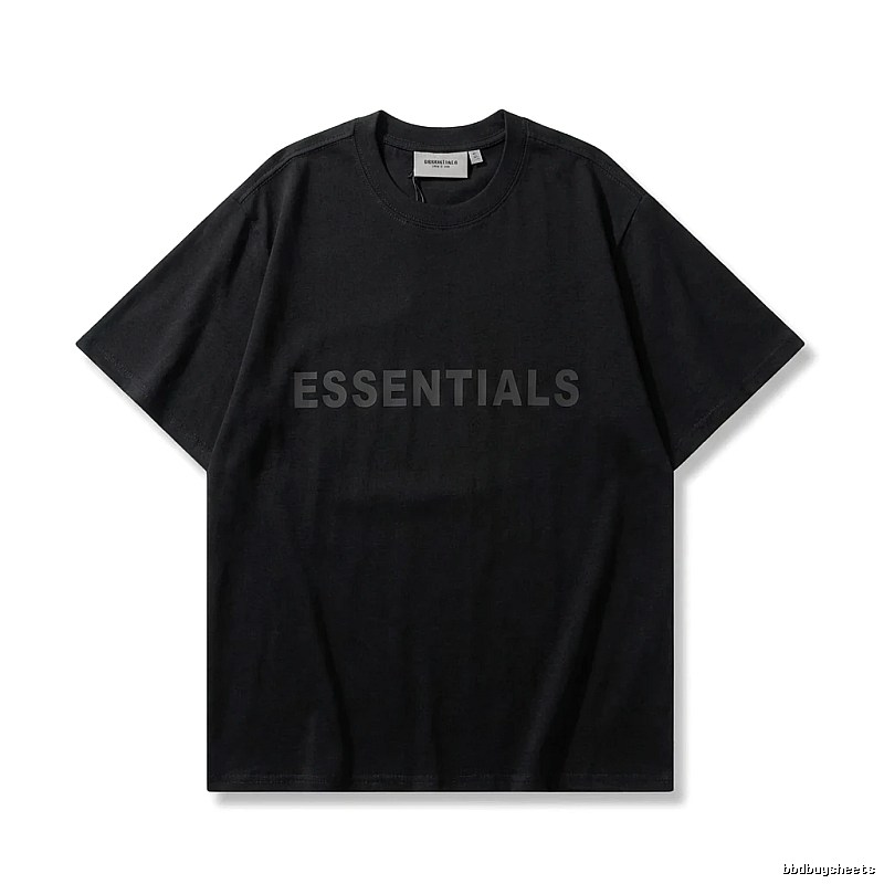 ESSENTIALS minimalist style black T-shirt