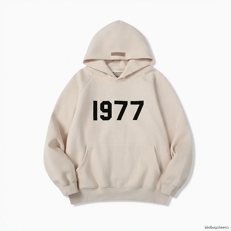 ESSENTIALS minimalist style off-white sweatshirt