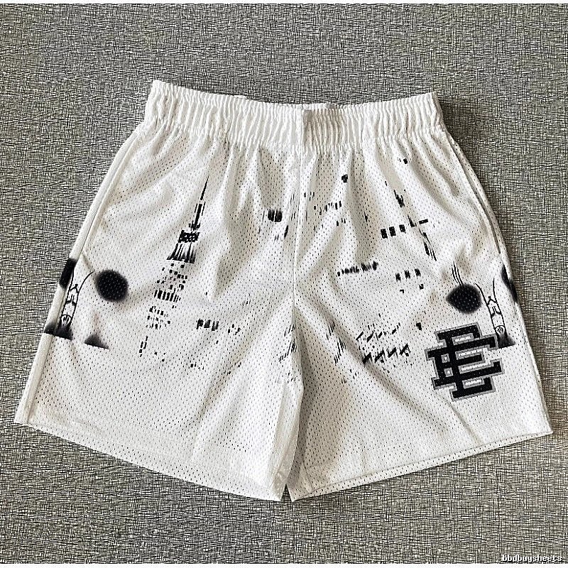 Gucci Lightweight Floral shorts Cream Yellow Floral for Trend Styling