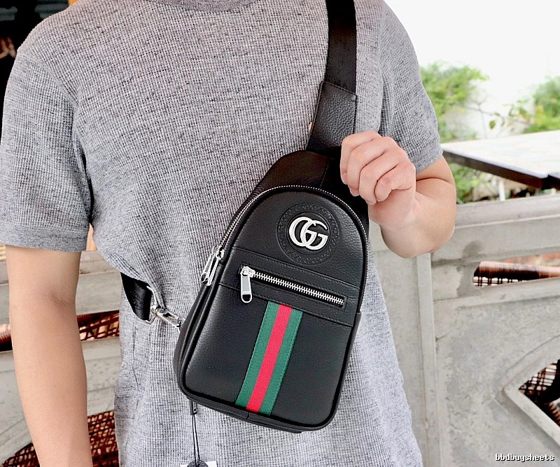 Gucci Sling chest bag Black Compact Web Stripe