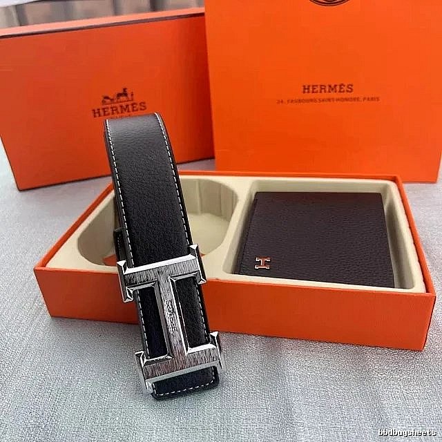 Hermes Gift-Ready Presentation Reversible Leather Belt Streetwear Look