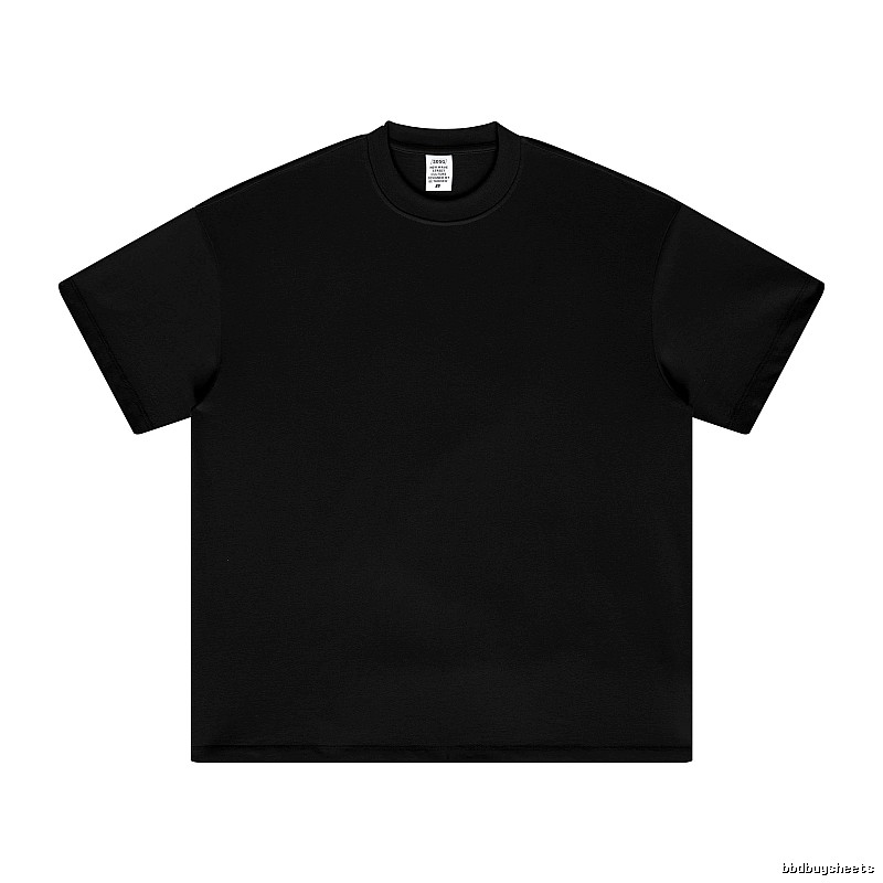 Logo Detail Plain white T-shirt Minimal White Short with Relaxed Feel