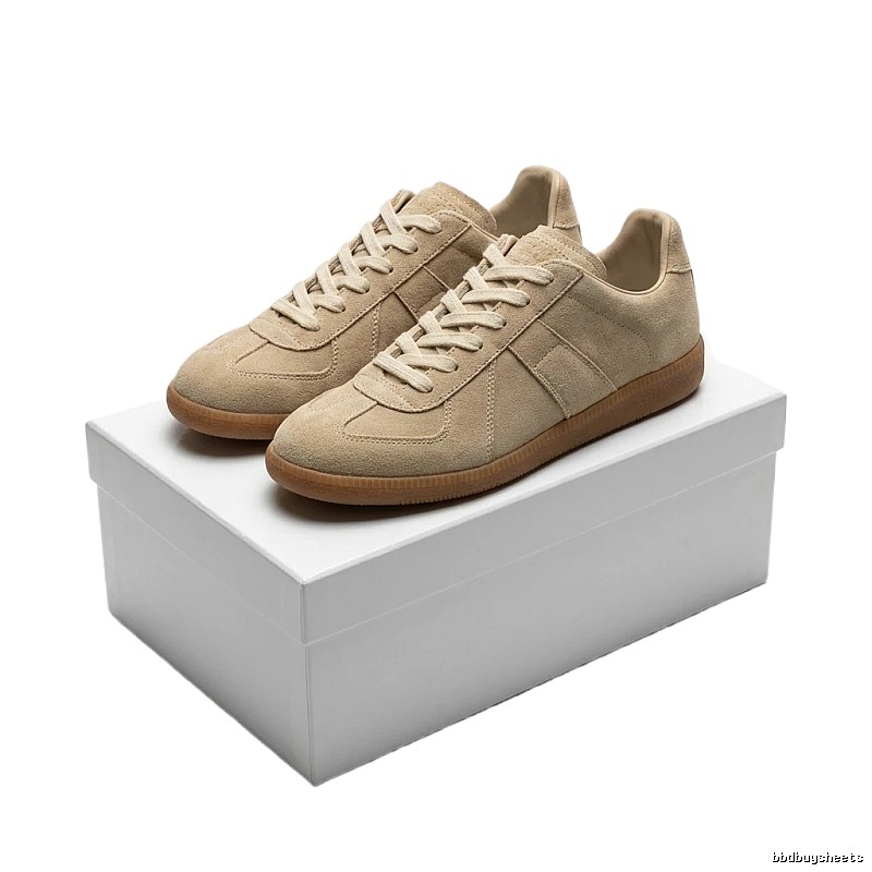 Maison Margiela retro - style beige shoes