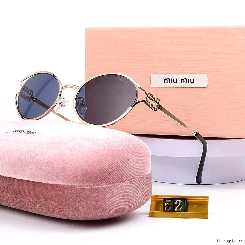 Miu Miu Logo Detail Oversized sunglasses Black Oval Sunglasses with Relaxed Feel