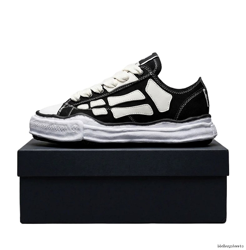 MMY Deconstructed Style Black and White Canvas Shoes