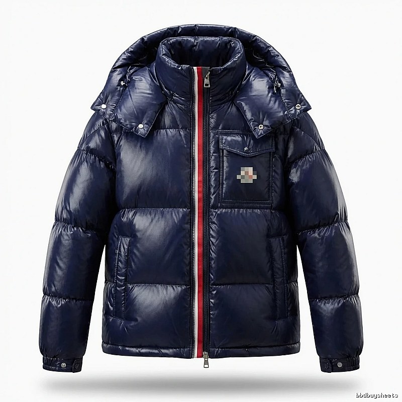 Moncler's classic style fashionable dark blue down jacket