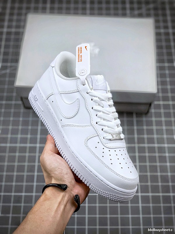 Nike Court Low-Top Sneakers with Slim Sport Lines in White