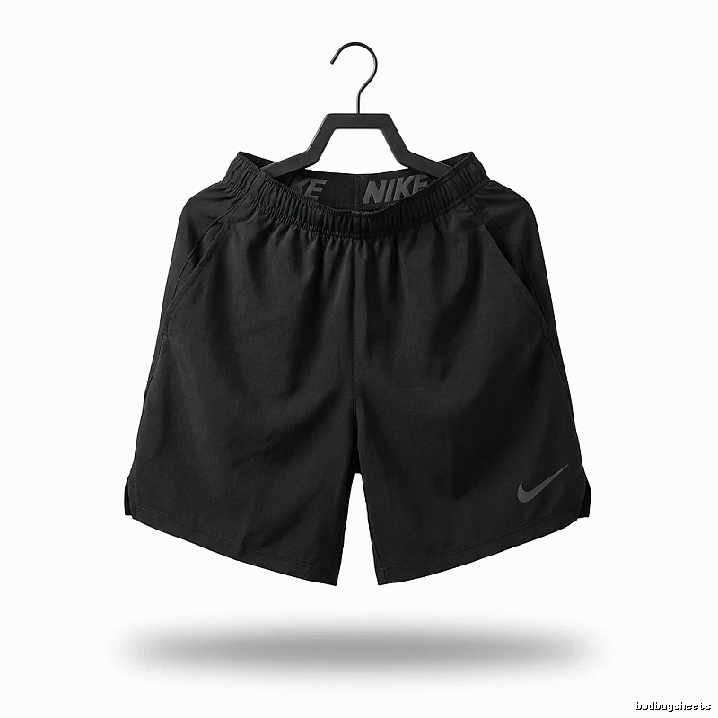 Nike sporty black shorts