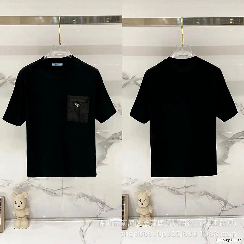 Prada Triangle Logo Minimalist Style Black Short-sleeve T-shirt