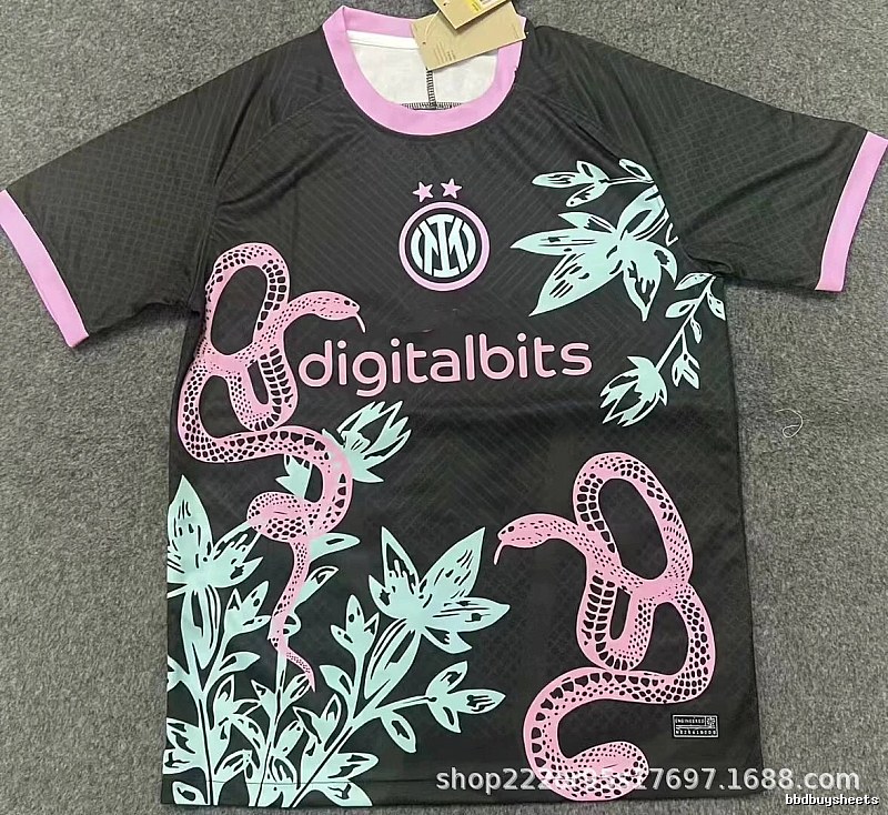 Real Madrid Special-Style Look Black Dragon Soccer Jersey Smart Casual