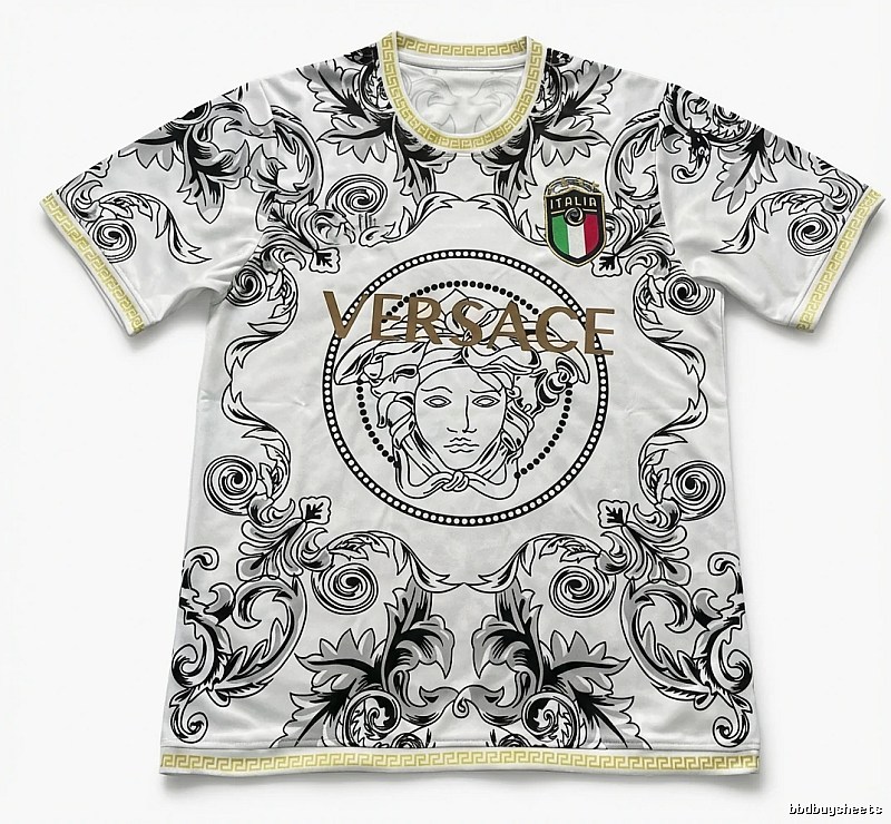 Stussy-printed trendy white T-shirt