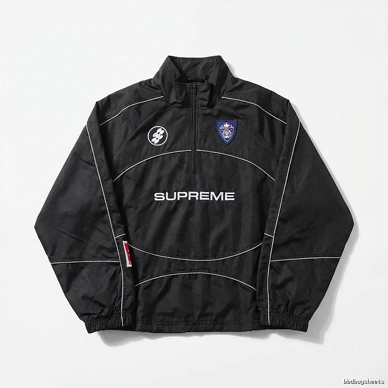 Supreme sporty black coat