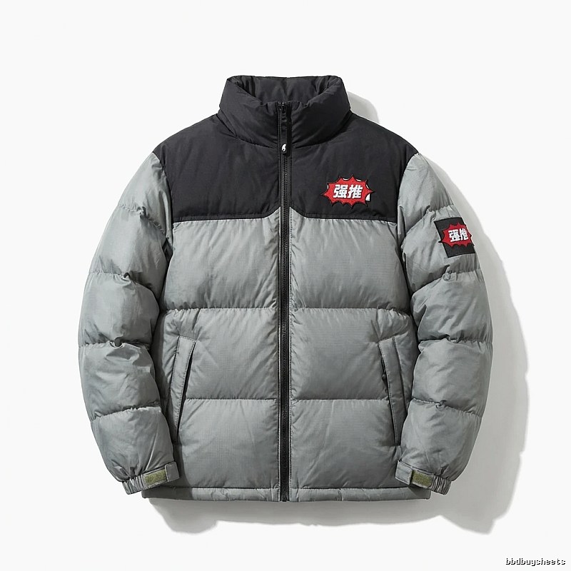 The North Face's strongly recommended Wind Grey Black down jacket